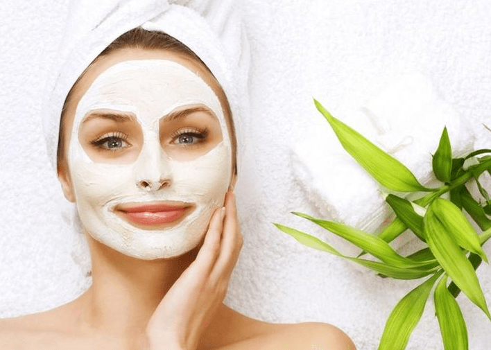Facial rejuvenation mask